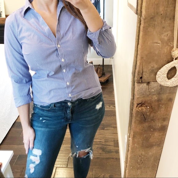 Brooks Brothers Tops - Brooks Brothers sz 8 blue pinstriped buttoned top